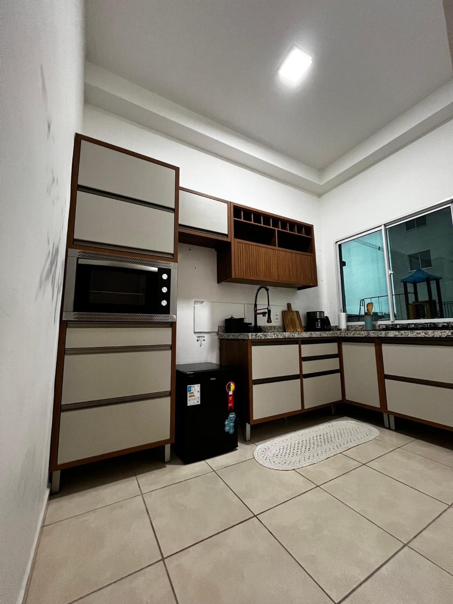 Em Na Fernando Correa Apartment *